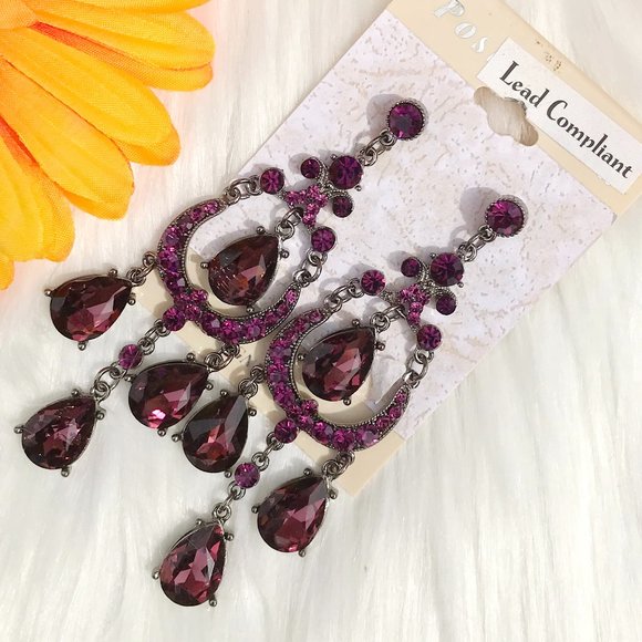Rhinestone Jeweled Long Teardrop Dangle Earrings Purple Dressy Post Drops NWT - Picture 4 of 4